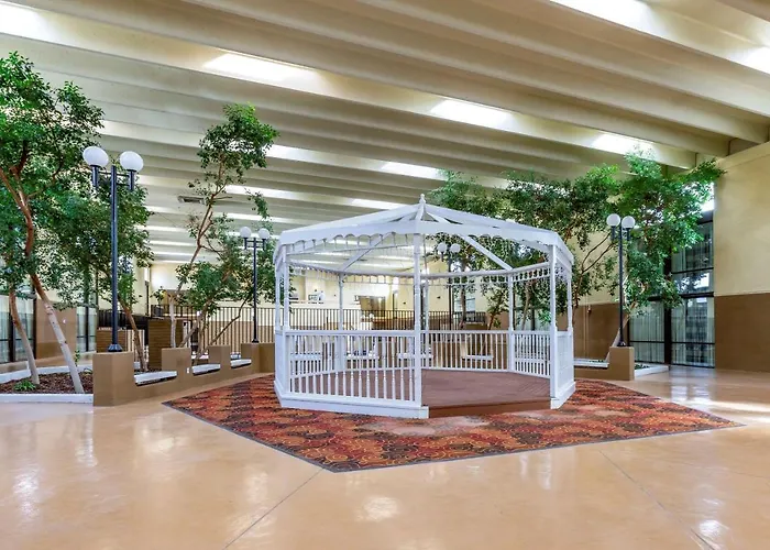 Clarion Inn & Suites